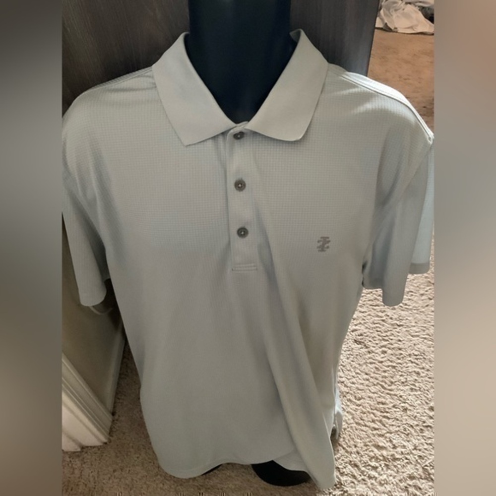 Men’s used size XL Golf Beige Izod polo shirt Pre own